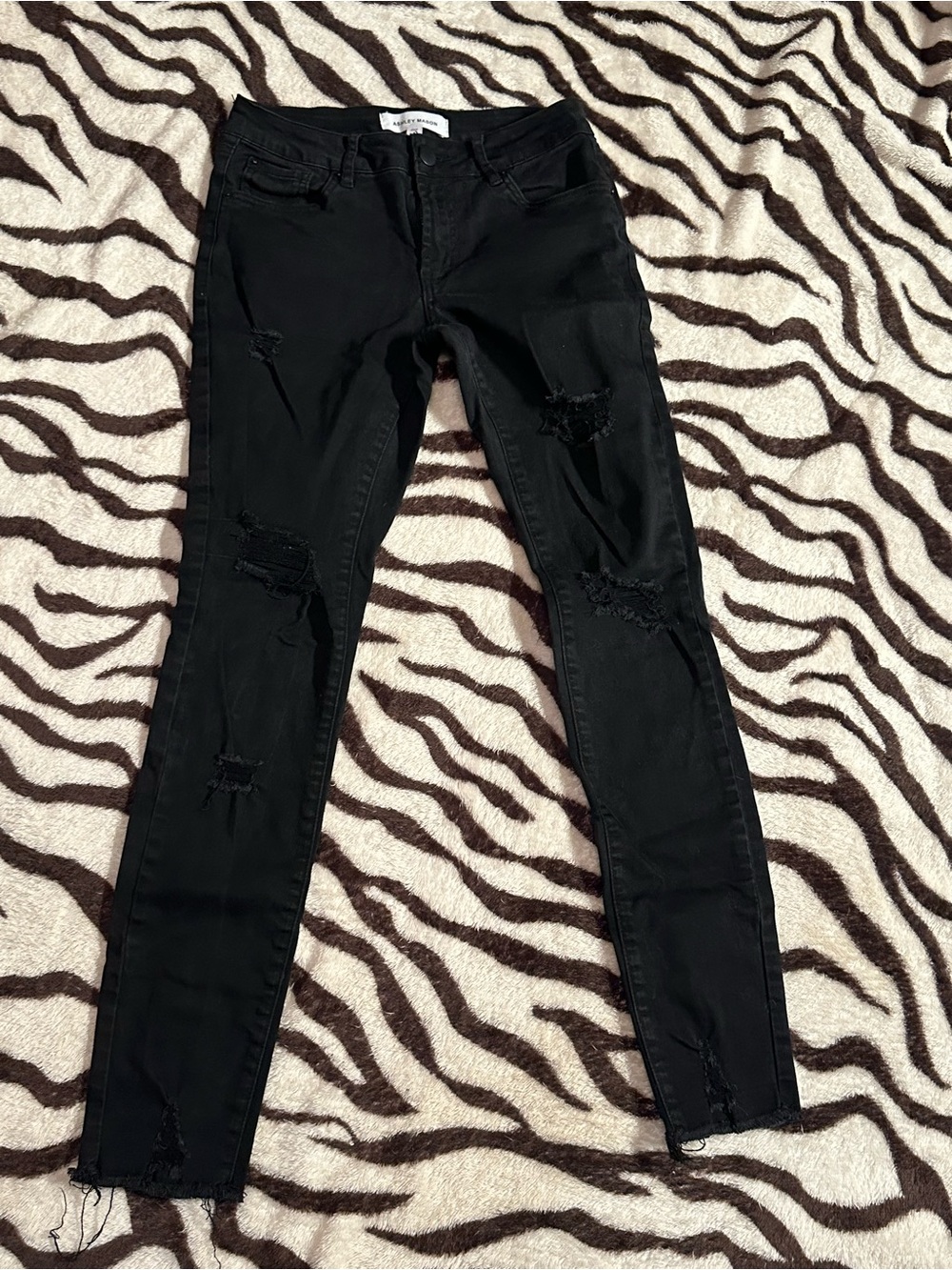 Ashley Mason Black Skinny Jeans with Distressed Knees